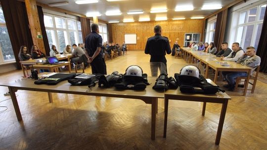 Młodzież odwiedziła Komendę Miejską Policji w Krośnie