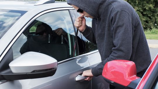 Mniej kradzieży aut w Polsce. Jedna marka wciąż na topie Mniej kradzieży aut w Polsce. Jedna marka wciąż na topie
