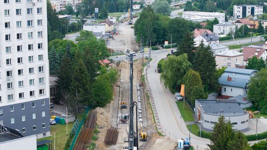 Modernizacja linii kolejowej nr 108. Zobaczcie zdjęcia z drona