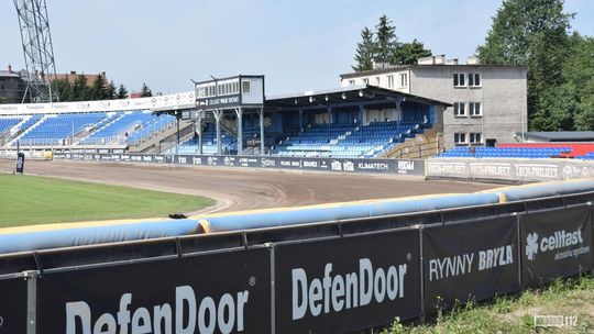 Modernizacja stadionu przy ul. Legionów w Krośnie. Radni zgodzili się na doinwestowanie kolejnego etapu