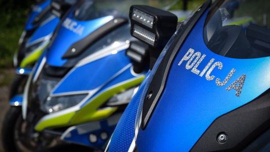 Motorowerzysta z 3,5 promila, rowerzysta z mandatem 2500 zł