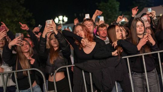 Muzyczne otwarcie XXV Krośnieńskich Juwenaliów na Rynku [ZDJĘCIA]
