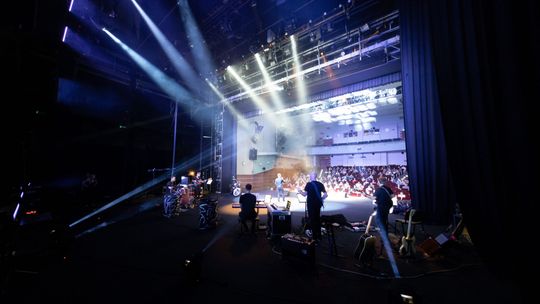 „Muzyka młodego pokolenia". Audycja muzyczna Studia Piosenki Swing