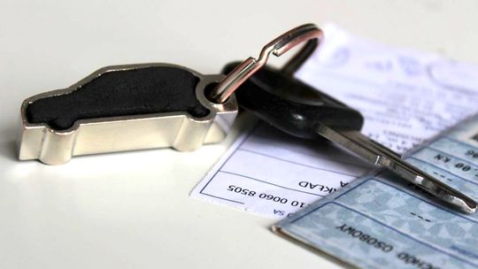 Na zgłoszenie kupna, sprzedaży i rejestrację auta znów mamy tylko 30 dni