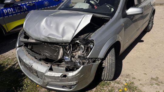 Najechanie w Moderówce. Oplem najechała na tył BMW