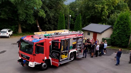 Najnowocześniejszy wóz firmy Rosenbauer zaprezentowany w OSP KSRG Dukla