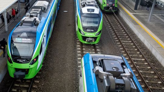 Nieczynna linia kolejowa 108 udrożniona! Dzisiaj pojedzie nią pierwszy pociąg z uchodźcami