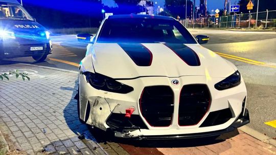 Nietrzeźwa kierująca Skodą wymusiła pierwszeństwo na kierowcy BMW