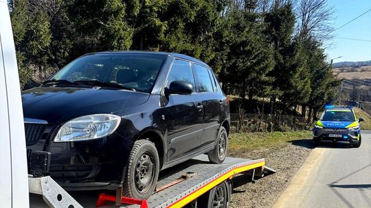 Nietrzeźwy kierowca z zakazem zatrzymany w Jaśliskach