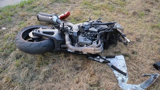 Nieudzielenie pierwszeństwa przejazdu przyczyną wypadku motocyklisty w Miejscu Piastowym [FILM]