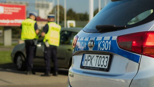 Nowe przepisy dotyczące kierowców i ściągania z nich zasądzonych kar pieniężnych