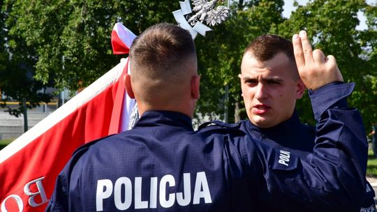 Nowo przyjęci policjanci złożyli ślubowanie