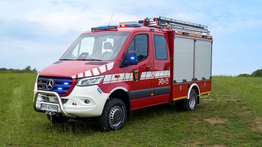 Nowy lekki samochód ratowniczo-gaśniczy dla OSP KSRG Równe