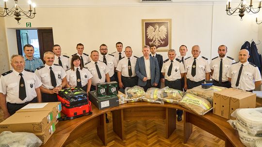 Nowy sprzęt dla strażaków OSP z Gminy Jedlicze. Inwestycja w bezpieczeństwo