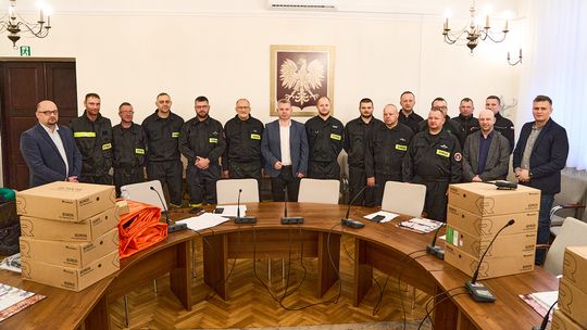 Nowy sprzęt ratowniczy trafił do służb w Gminie Jedlicze