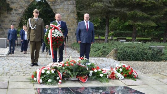Obchody rocznicowe w "Dolinie Śmierci"