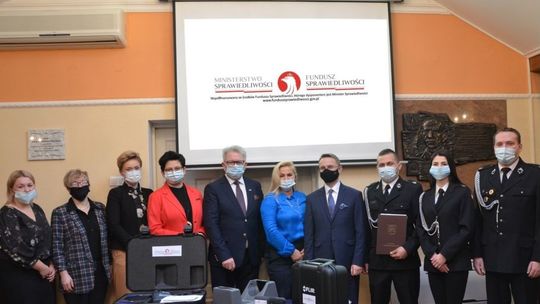 Ochotnicza Straż Pożarna w Rogach z zestawem kamer termowizyjnych