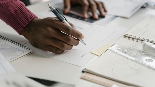 Od diagramu do detalu – jak rozrywka umysłowa odkrywa sekrety technologii