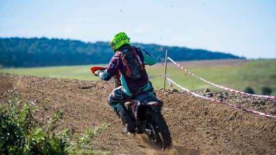 Offroadowcy nie mają szacunku dla turystycznych atrakcji? Zdewastowali Przymiarki