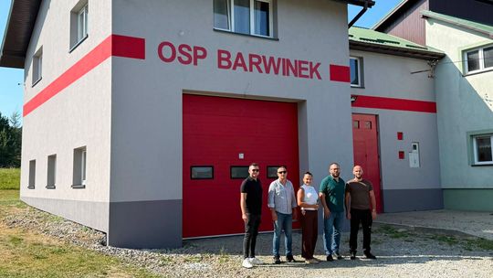 OSP Barwinek z nową elewacją. Remiza zyskała odświeżony wygląd i lepszą izolację