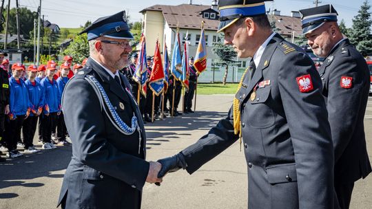 OSP Malinówka świętowała 90-lecie. Poświęcono nowy garaż i uhonorowano zasłużonych