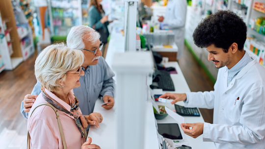 Pacjenci z małych miejscowości za leki płacą więcej. I na mniej mogą liczyć Pacjenci z małych miejscowości za leki płacą więcej. I na mniej mogą liczyć