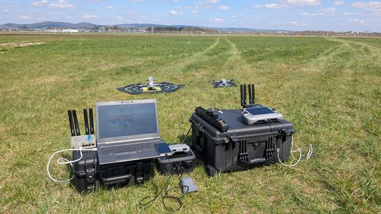 PANS Krosno rozwija system oparty na dronach i sieci 5G