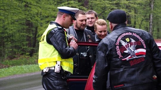 Patrz w lusterka. Motocykle są wszędzie - wspólna akcja Policji i motocyklistów