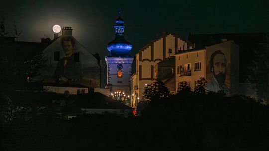 Pełnia nad Krosnem [ZDJECIA]