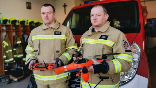 Pierwszy ratowniczy dron w powiecie krośnieńskim. Mają go druhowie z OSP Dobieszyn