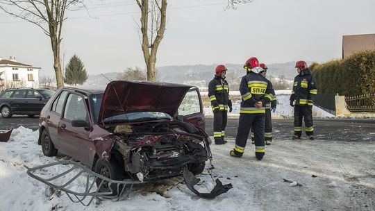 Pijani kierowcy na naszych drogach. Sprawca kolizji w Bajdach miał prawie 3 promile