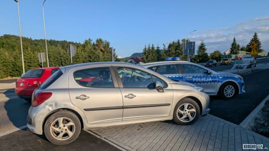 Pijany kierowca spowodował kolizję w Zboiskach i uciekł, ale niedaleko