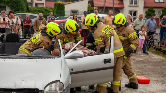 Piknik połączony ze zbiórką środków dla 7-letniego Franka. Były też pokazy strażackie