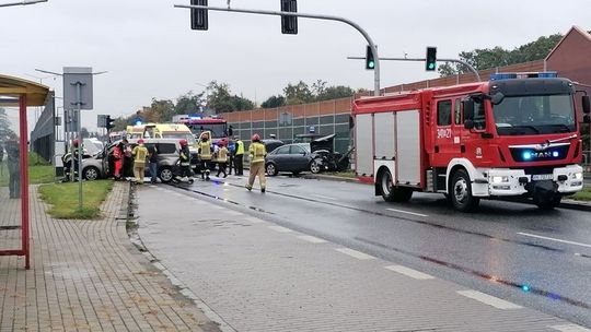 ? PILNE: Zderzenie dwóch samochodów osobowych na obwodnicy w Krośnie