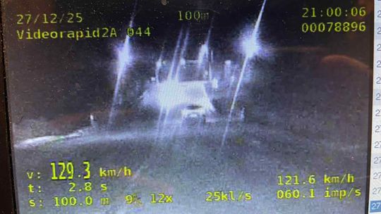 Piracka jazda zakończona przez policyjną kontrolę. 33-latek z mandatem na 4000 zł