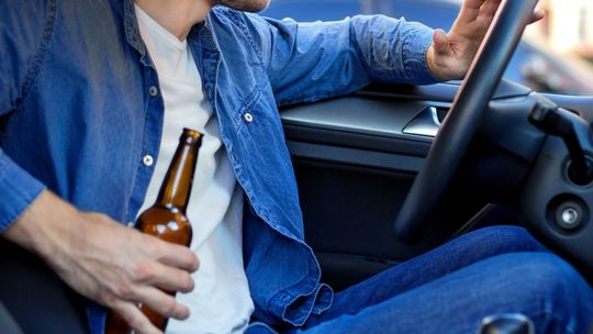 Pół promila u 18-letniego kierowcy BMW. Grozi mu kara do 30 tys. zł