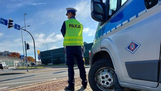 Policja apeluje przed ostatnim wakacyjnym weekendem. Na drogach będzie więcej patroli