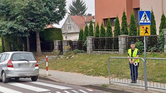 Policja zwiększa kontrolę w trosce o bezpieczeństwo dzieci na drogach
