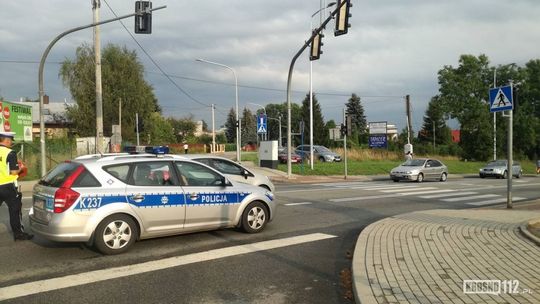 Policjanci najechali na wypadek. To oni udzielili pomocy rannej 12-latce