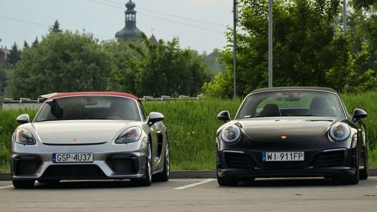 "Porsche Touring Bieszczady". Trzydzieści załóg Porsche Club Poland bazuje w Krośnie