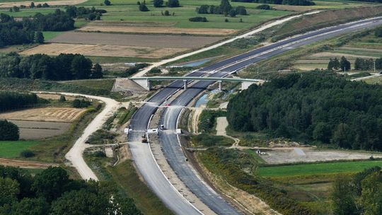 Postęp prac na dwóch odcinkach S19. Czy kierowcy przejadą nimi już w tym roku? [RAPORT]