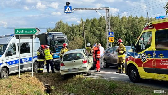 Potok. Zderzenie dwóch samochodów na DK28