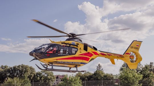 Potrącenie 4-letniego dziecka. Helikopterem LPR trafił do szpitala