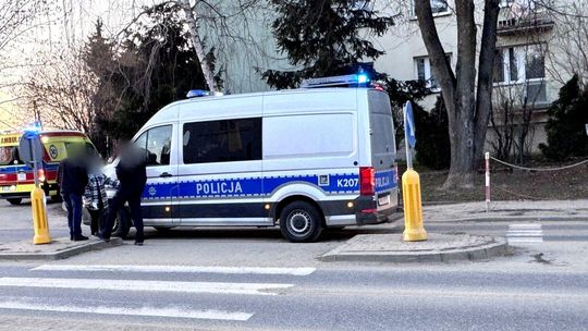 Potrącenie na pasach. Poszkodowana 72-latka