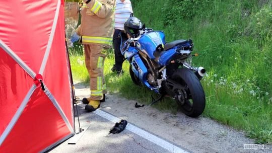 Poważny wypadek motocyklisty pomiędzy Królikiem Polskim a Szklarami