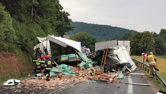 ? Poważny wypadek na pograniczu Lipowicy, Nowej Wsi i Trzciany [AKTUALIZACJA 3]