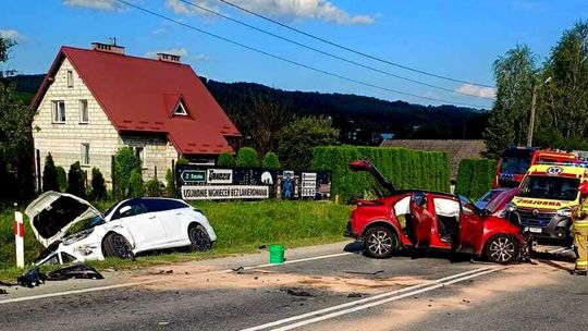 Poważny wypadek na trasie Krosno - Rzeszów
