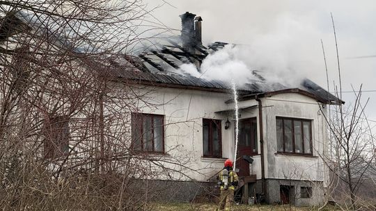 Pożar domu w Korczynie przy ul. Zawiśle