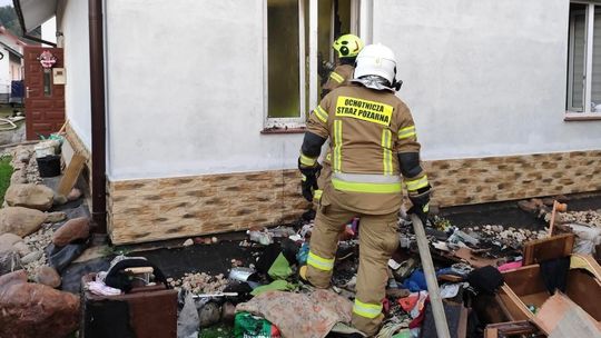 Pożar domu w Przysietnicy. Mieszkanka z poważnymi poparzeniami