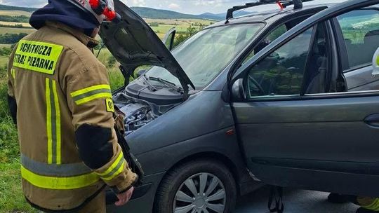 Pożar samochodu między Chyrową, a Mszaną